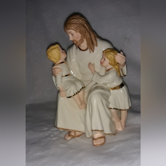 Lenox THE CHILDREN'S BLESSING Figurine Jesus With Boy & Girl Box included - Picture 3 of 12